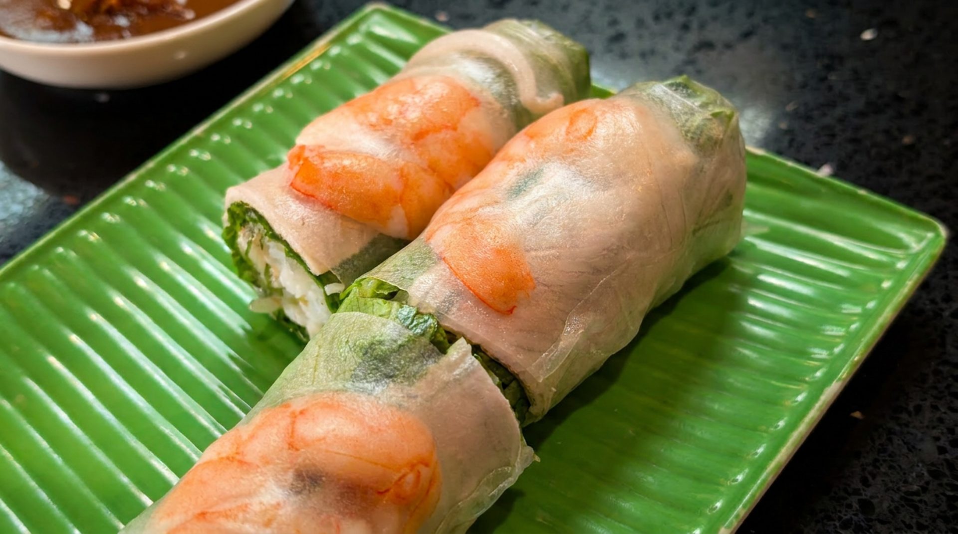 Spring rolls with a following