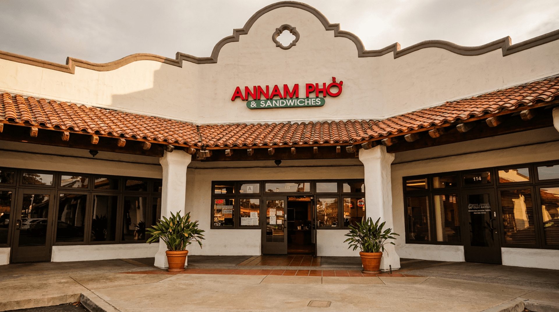 Welcome to Annam Pho & Sandwiches
